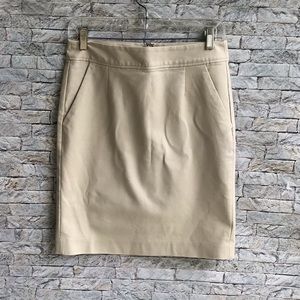 Banana Republic skirt Size 2